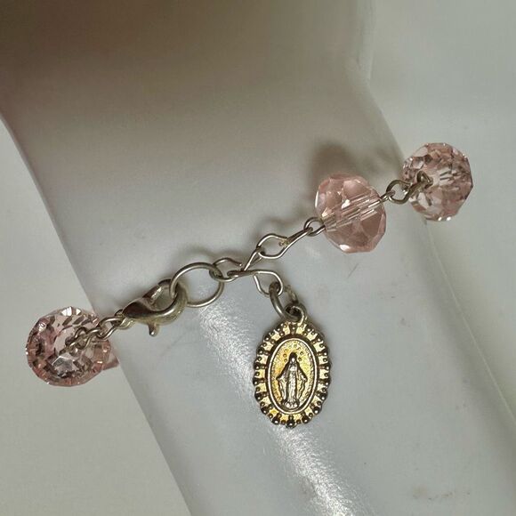 Pink Swarovski crystal religious charm bracelet - Picture 3 of 12